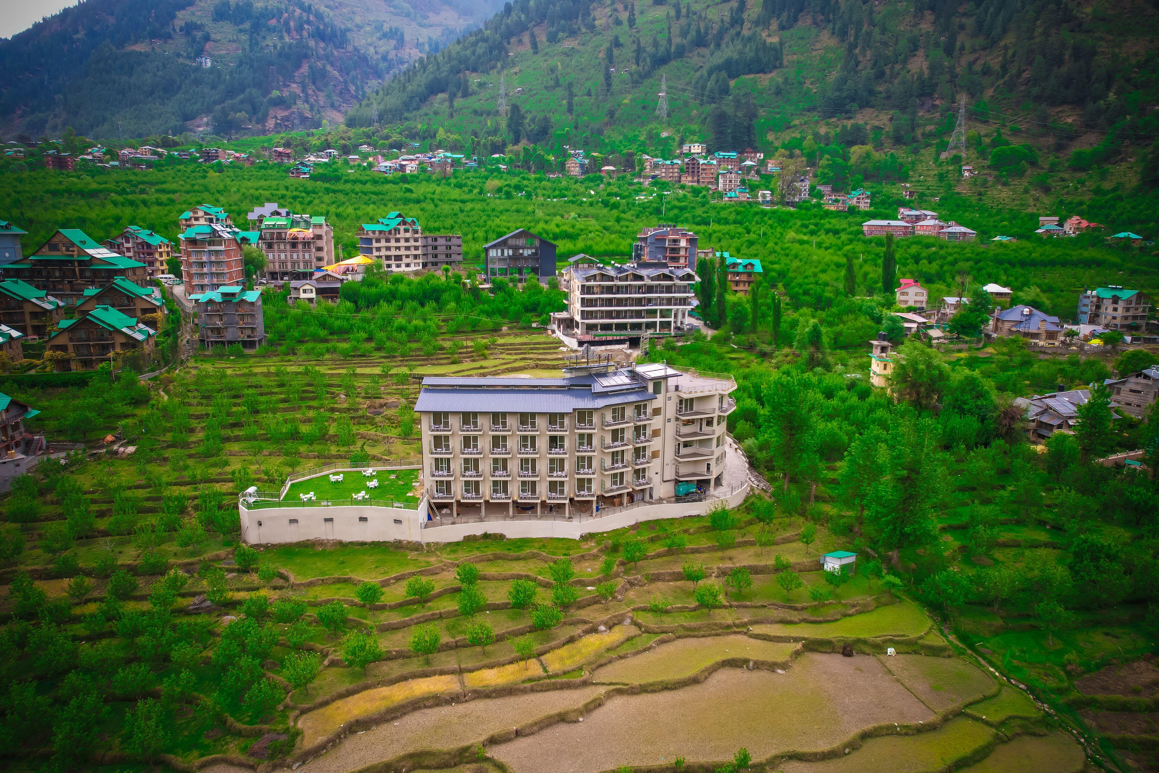 Justa Grand View Resort & Spa, Manali — Photos 2